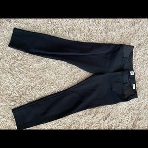Gap Maternity Black skinny pants size 8
